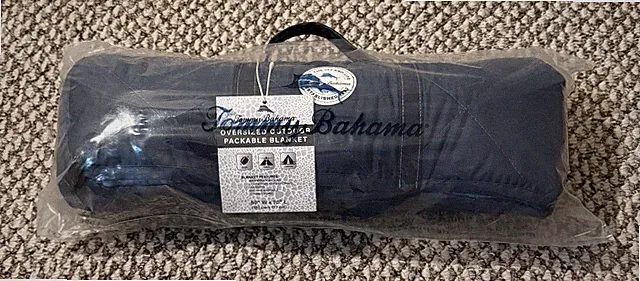 BRAND NEW Tommy Bahama Oversized Outdoor Packable Blanket