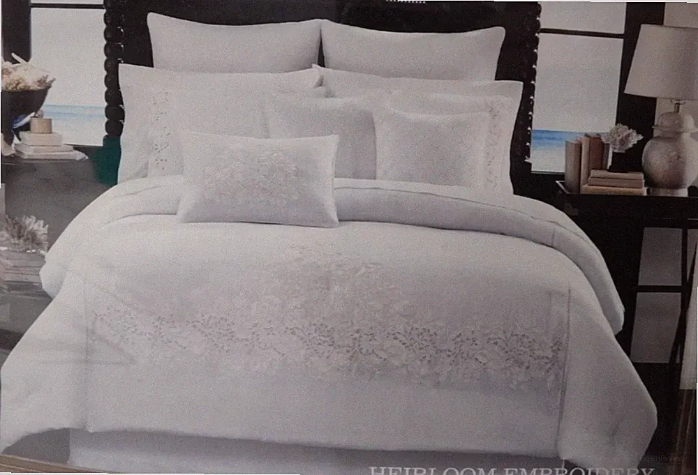NEW Tommy Bahama Home California King 4 Pc Comforter Set Heirloom Embroidery Pat