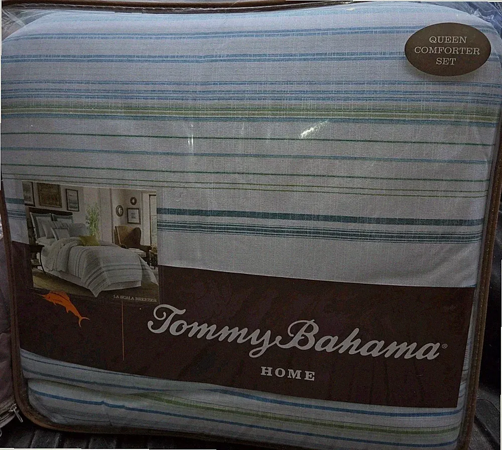 New Tommy Bahama Queen Comforter Set! Quilt, 2 Shams, Bed Skirt!