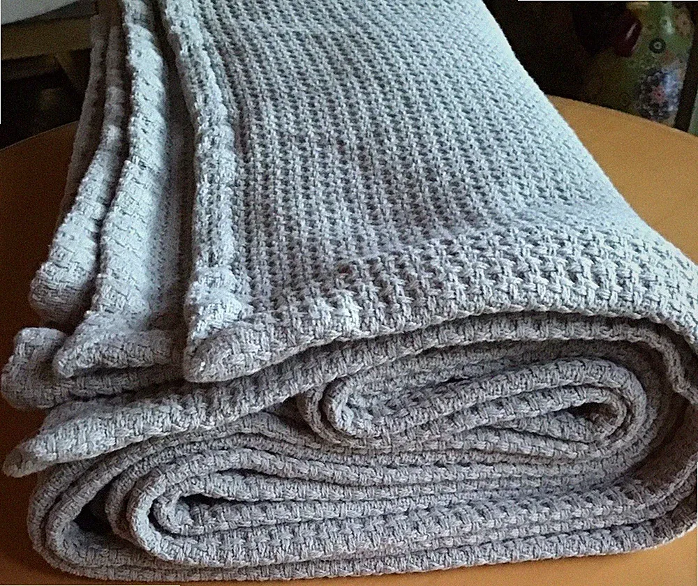 TOMMY BAHAMA 100%Cotton Waffle Weave Blanket 80 X 88. Taupe/ Gray