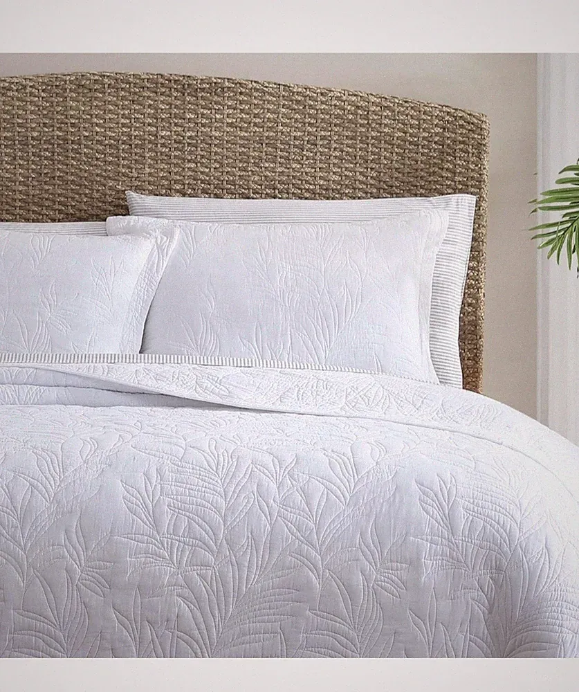 Tommy Bahama King Quilt, Reversible Cotton Bedding, Pre-Washed Costa Sera White