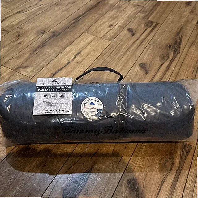 Tommy Bahama Outdoor Packable Blanket 50” X 70” Blue beach camping NWT
