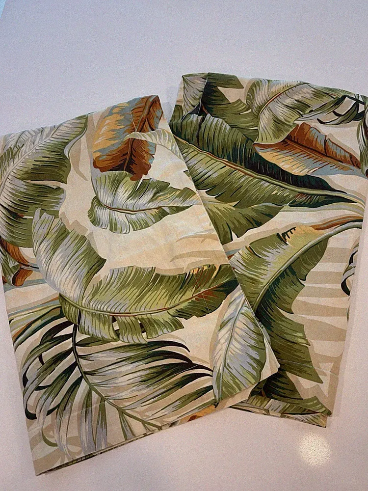 Tommy Bahama Palmiers Set of 2 Pillow Shams Cal King Tropical Palm Leaves Cotton