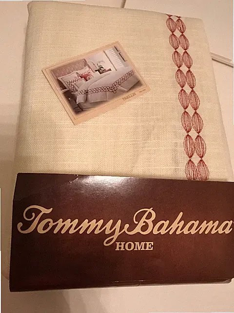 Tommy Bahama TRELLIS Ivory & Crimson Twin Bedskirt - NEW